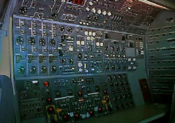 B747 Second Officer Panel